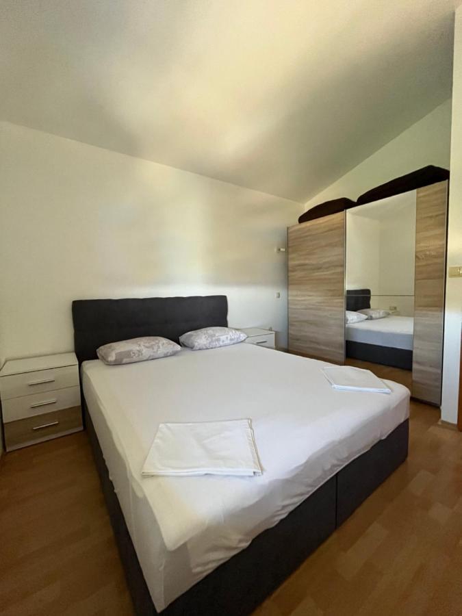 Oasis Of Peace Apartment Omiš Kültér fotó