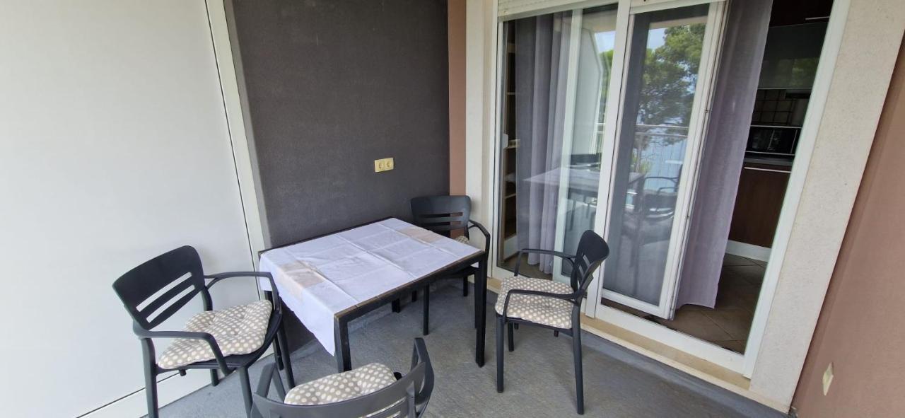 Oasis Of Peace Apartment Omiš Kültér fotó