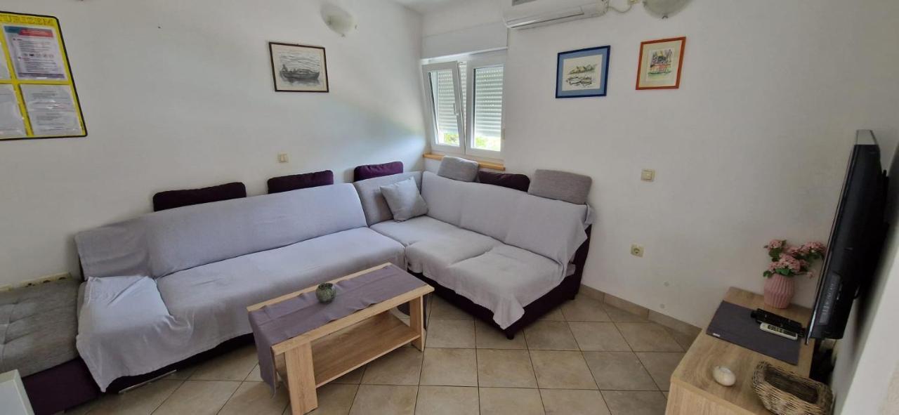 Oasis Of Peace Apartment Omiš Kültér fotó