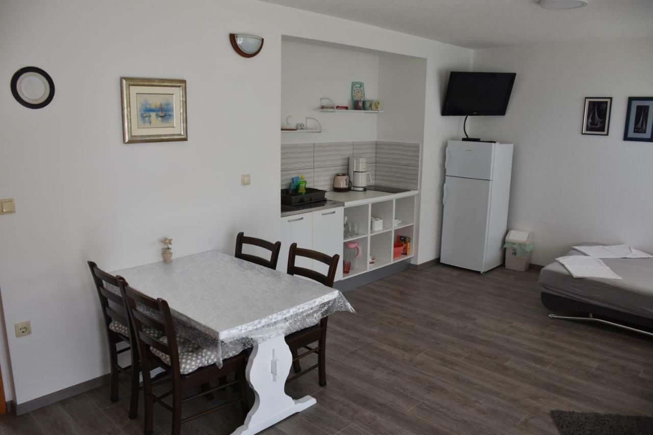 Oasis Of Peace Apartment Omiš Kültér fotó